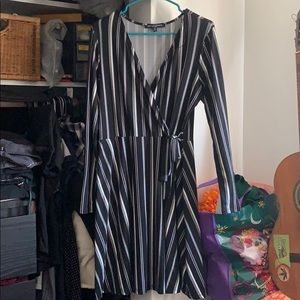 Black and white stripped dress xl